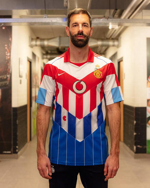Blood in Blood out launches custom jerseys for Van Nistelrooy and Heitinga