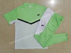 2022-2023 Nike White&Green Short-Sleeved Thailand Soccer Tracksuit-815