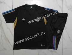 2023-2024 Real Madrid Black Short-Sleeve Thailand Soccer Tracksuit-815