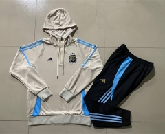 2024-2025 Argentina Beige Thailand Soccer Tracksuit With Hat-815