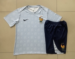 2024-2025 France Light Blue Short-sleeved Thailand Soccer Tracksuit-815