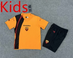 Retro 05-06 Roma Home Yellow Kids/Youth Soccer Uniform-6748